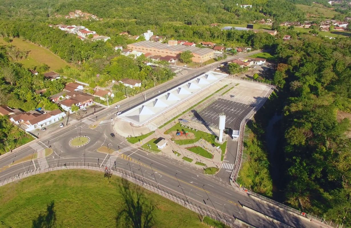 TERMINAIS RODOVIÁRIOS NORTE E OESTE – BLUMENAU